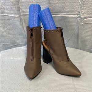 Mark. Size 9‎  Brown Ankle Boots with snakeskin & Studded Detail chunky heel zip